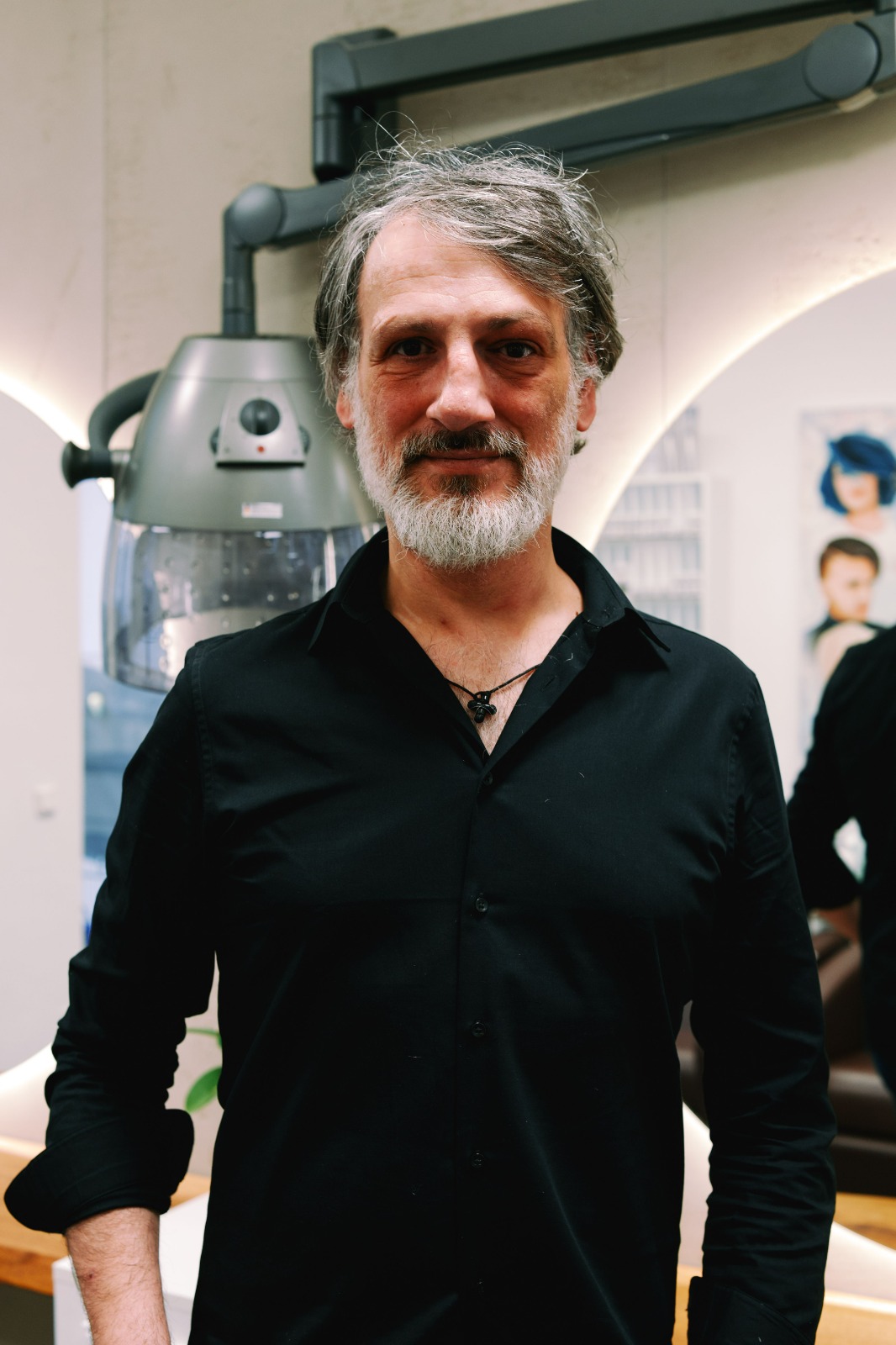 Porträt von Ioannis „Jannis“ – Bild 1